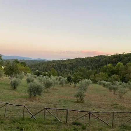 Farm stay Borgo Serafino